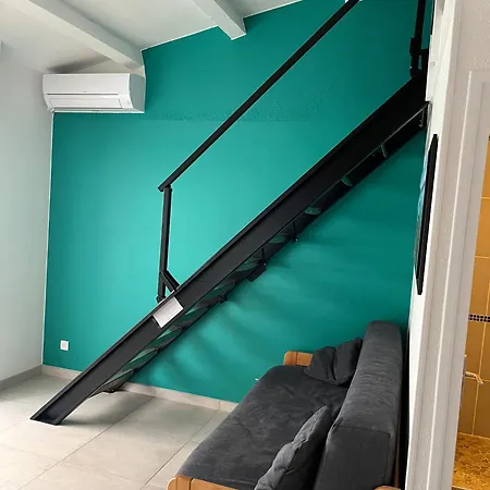 Cap D'agde 2 Pieces Et Mezzanine Apartment