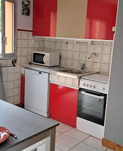 Cap D'agde Apartamento *